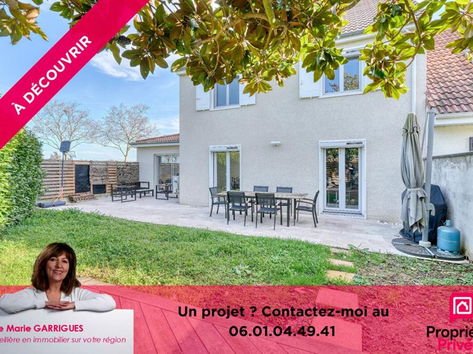 Villa en Décines-Charpieu, Rhone - foto 1