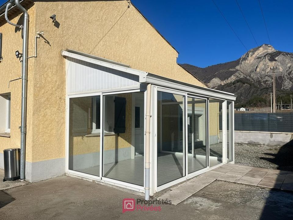 Villa em Sisteron, Alpes-de-Haute-Provence - foto 4