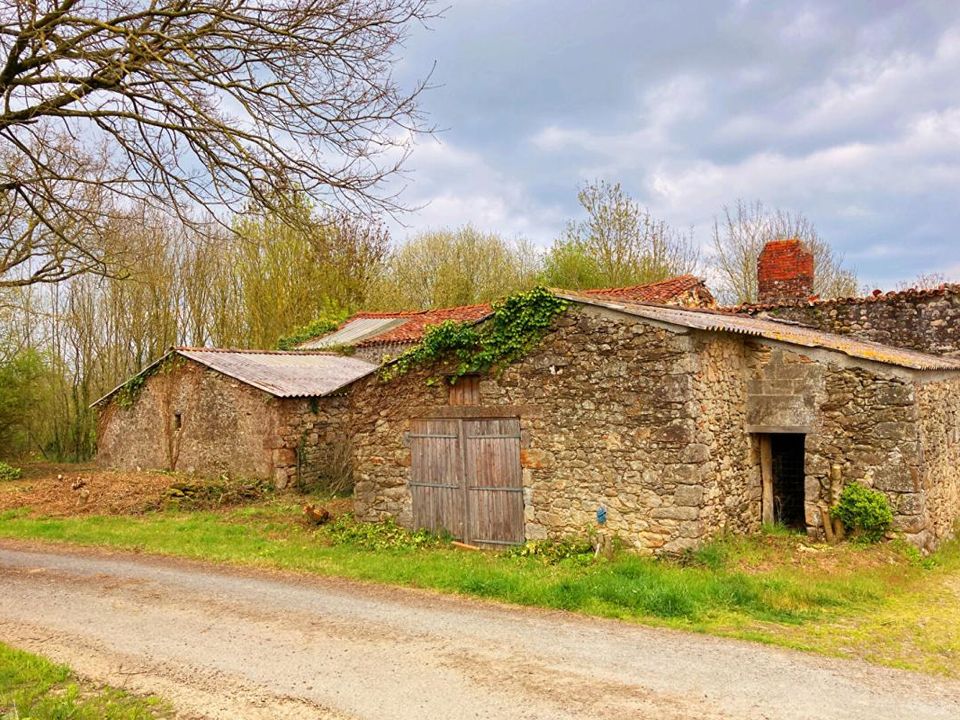 Gårdshus i Les Lucs-sur-Boulogne, Vendee - bilde 1