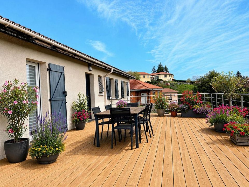 Villa i Longessaigne, Rhone - bilde 1