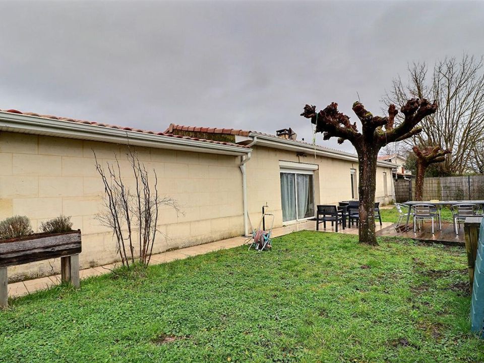 Villa in Le Taillan-Medoc, Gironde - foto 2