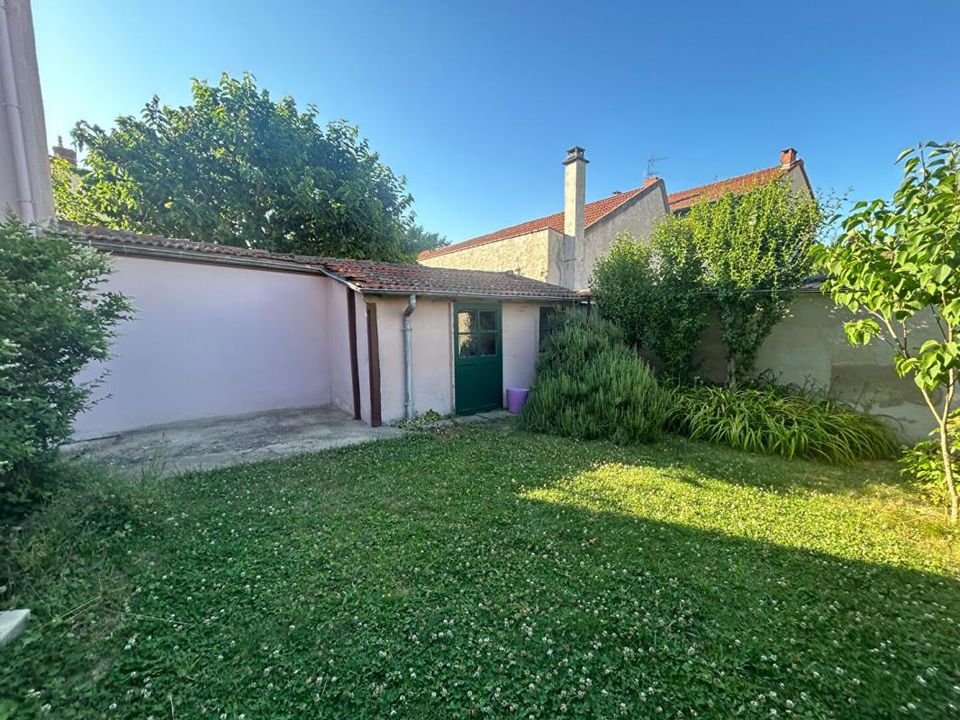 Villa en Roanne, Loire - foto 2