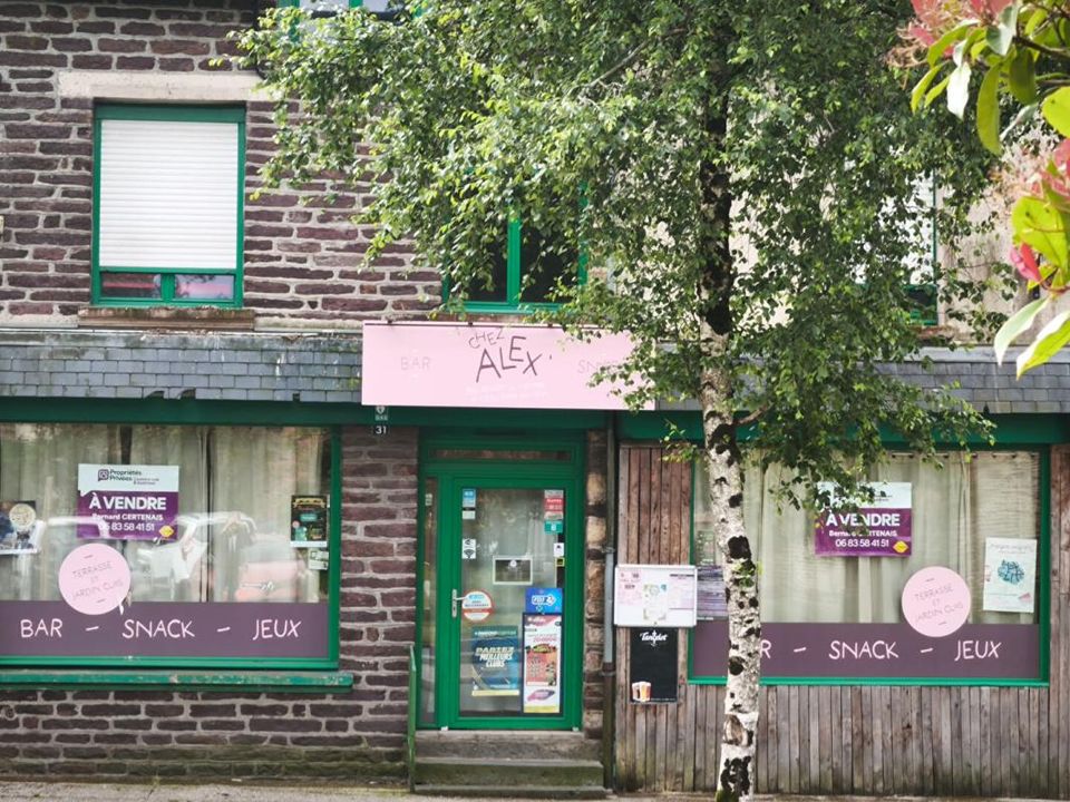 Gewerbeimmobilie in Plélan-le-Grand, Ille-et-Vilaine - Foto 1