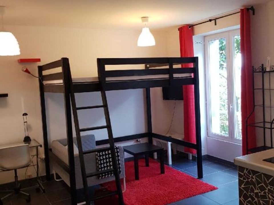 Apartamento en Saint-Etienne, Loire - foto 2