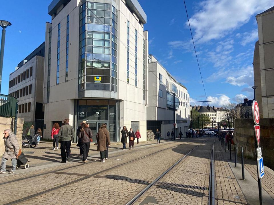 Erhvervsejendom i Nantes, Loire-Atlantique - foto 2