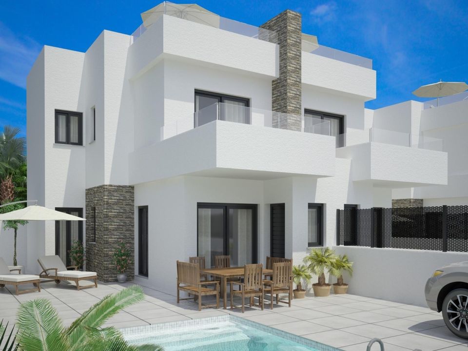 Villa en Orihuela, Alicante - foto 1