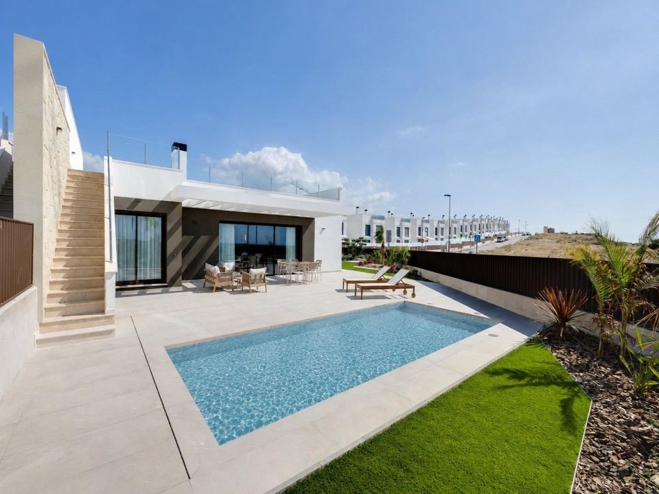 Villa en Mutxamel, Alicante - foto 1