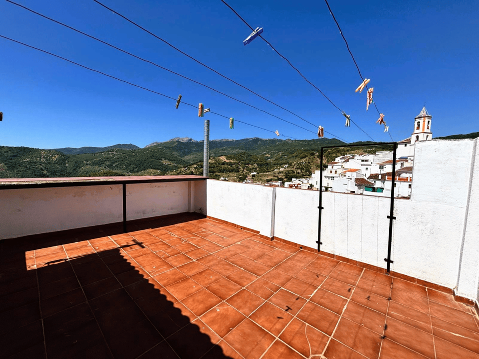 Casa de pueblo en Yunquera, Malaga - foto 1