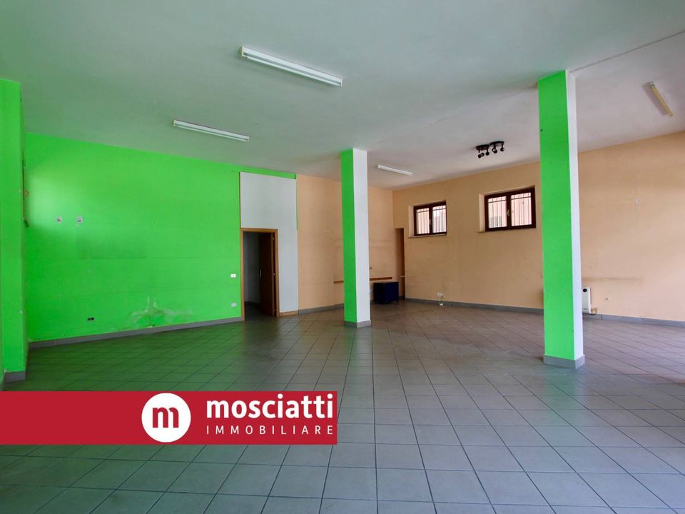 Propiedad comercial en Matelica, Macerata - foto 3