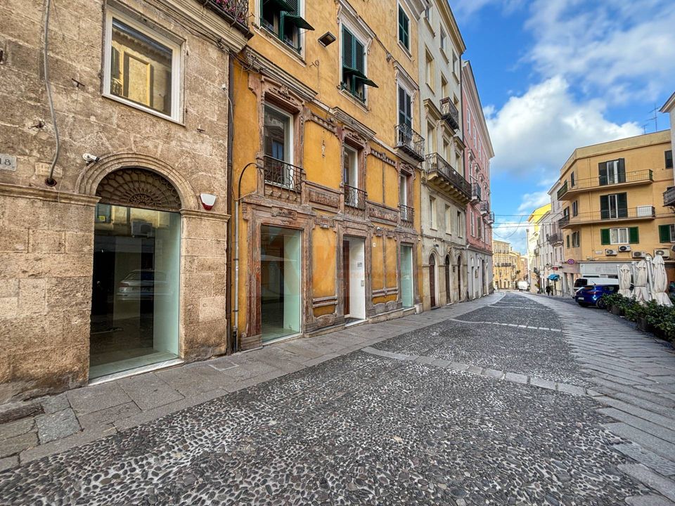 Erhvervsejendom i Sassari, Sassari - foto 1