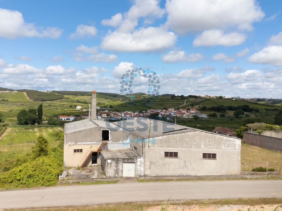 Erhvervsejendom i Bombarral, Leiria - foto 1