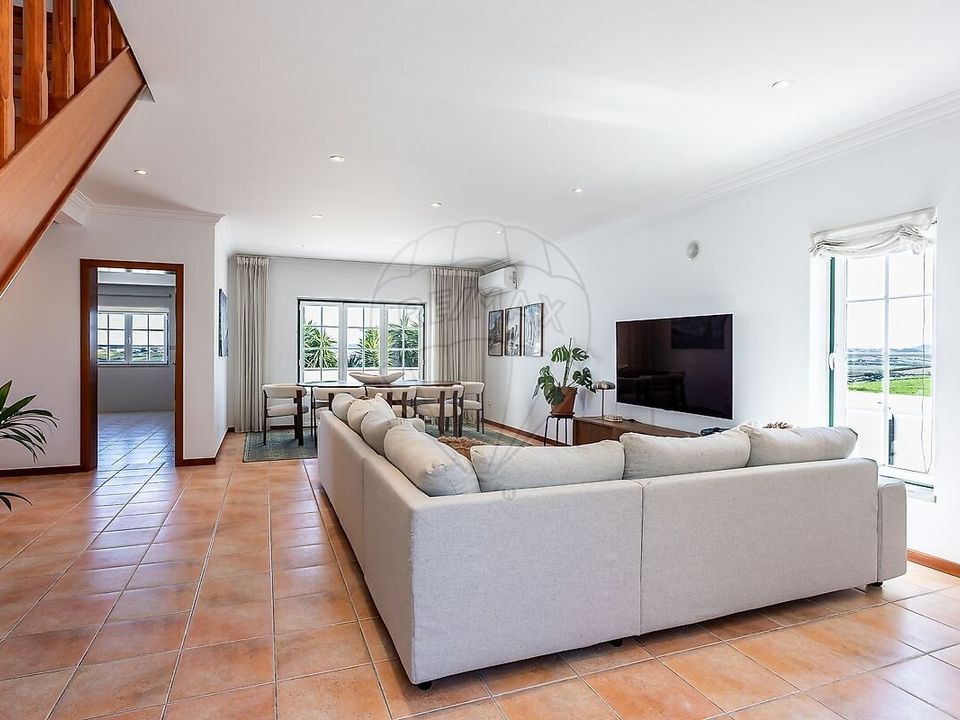 Villa a Sao Pedro da Cadeira, Lisbon - foto 2