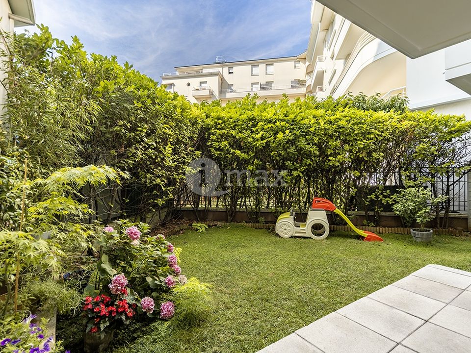 Lejlighed i Courbevoie, Hauts-de-Seine - foto 2
