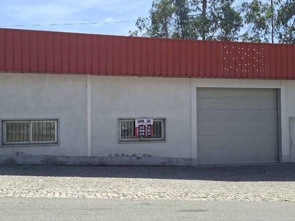 L'establiment comercial a Amares, Braga - foto 1