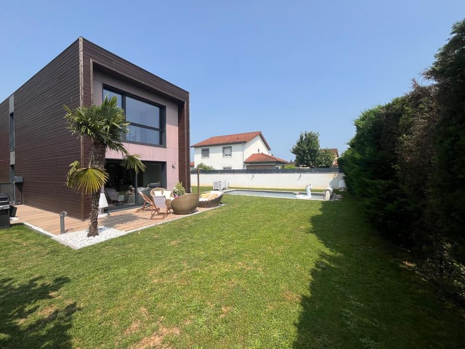 Villa i Pusignan, Rhone - foto 2