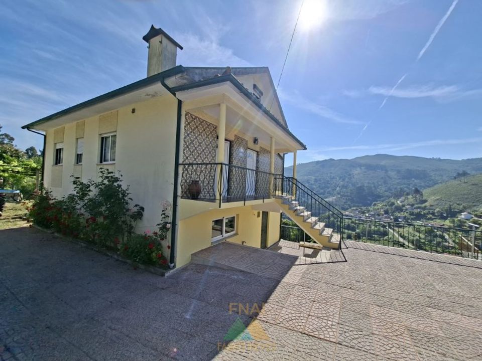 Villa i Ponte da Barca, Viana do Castelo - foto 1