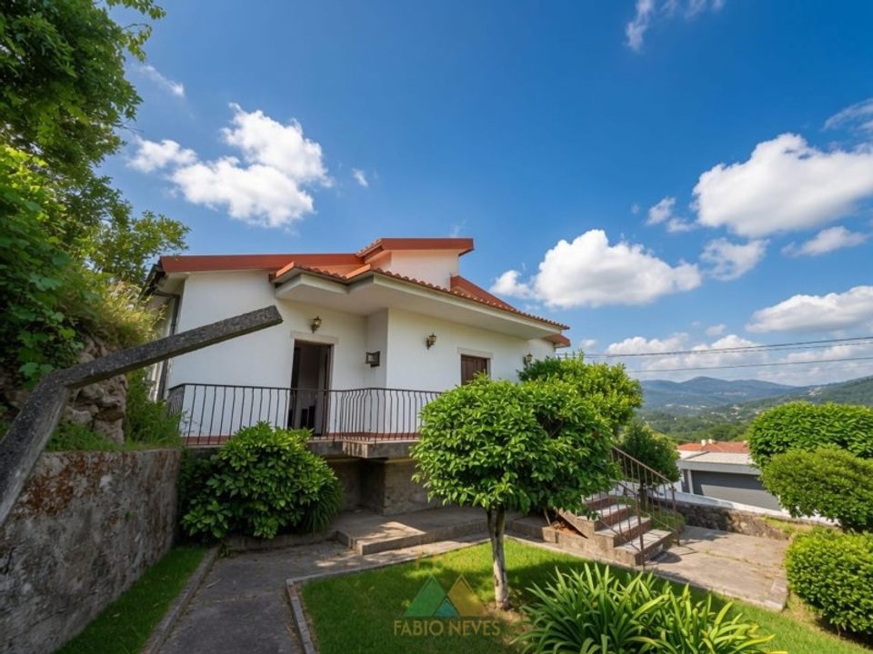 Villa i Arcos de Valdevez, Viana do Castelo - foto 1