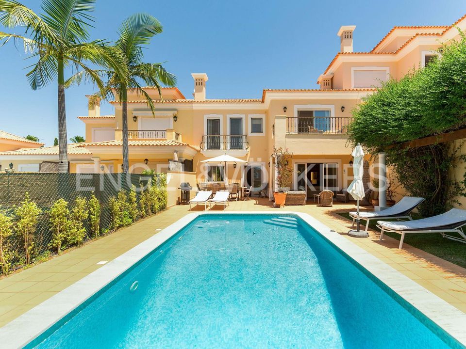 Villa i Vale do Lobo, Faro - foto 1