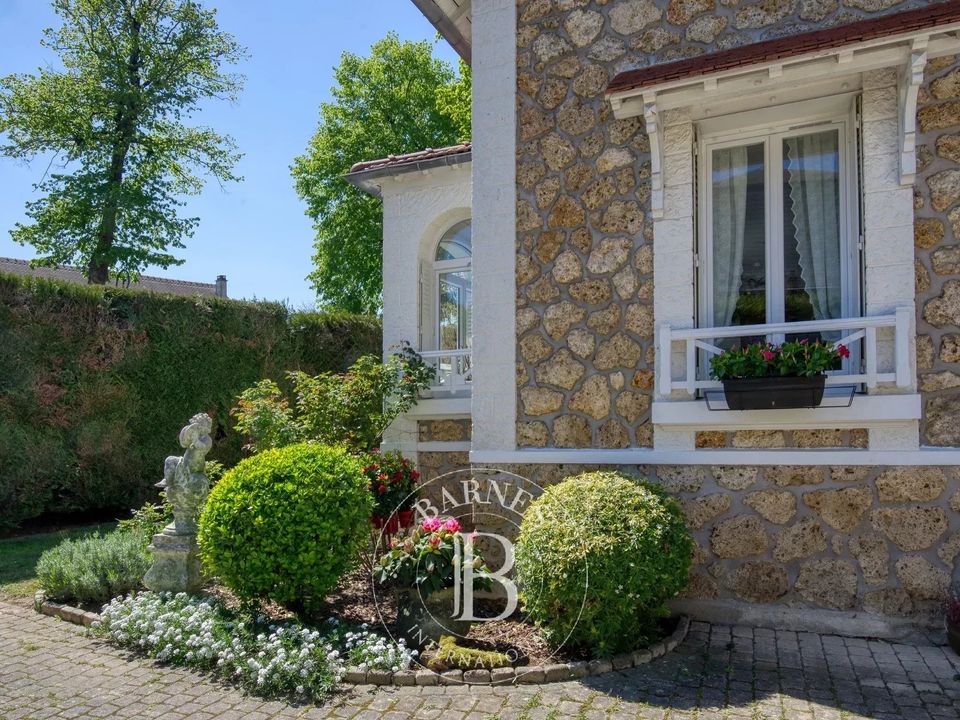 Villa i Vaucresson, Hauts-de-Seine - bilde 2