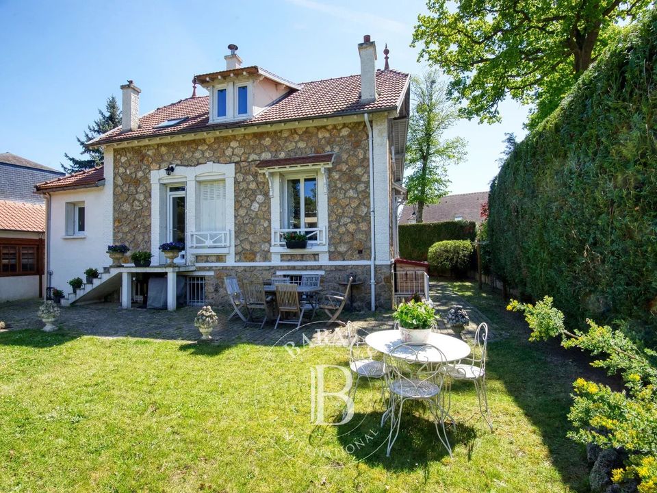 Villa i Vaucresson, Hauts-de-Seine - bilde 5