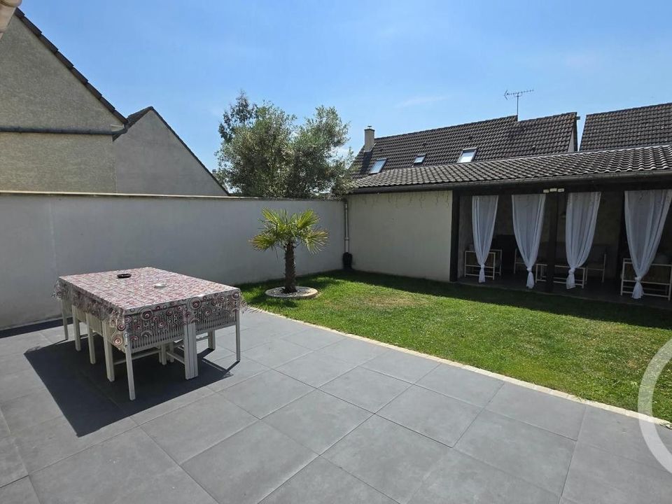 Villa i Saint-Martin-Longueau, Oise - foto 1