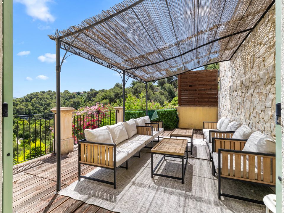 Villa - Falicon, Alpes-Maritimes - photo 2