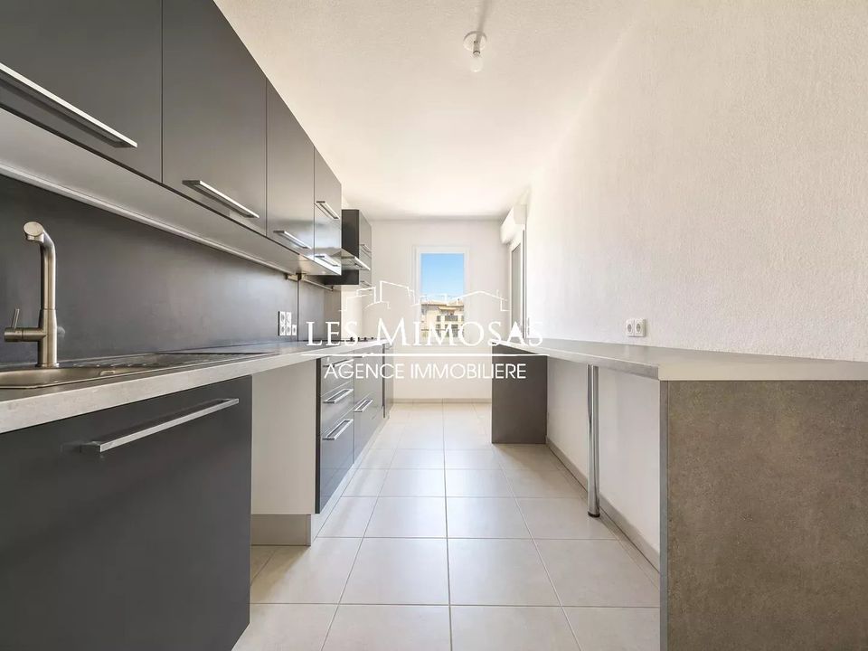 Apartamento en Roquebrune-sur-Argens, Var - foto 3