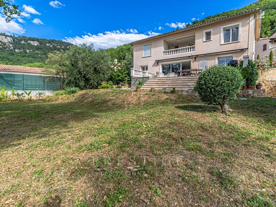 Villa i Le Bar-sur-Loup, Alpes-Maritimes - foto 5