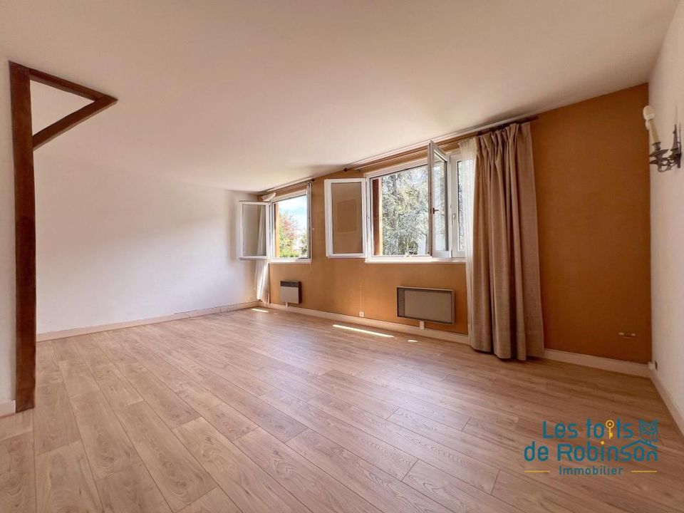 Lejlighed i Le Plessis-Robinson, Hauts-de-Seine - foto 1