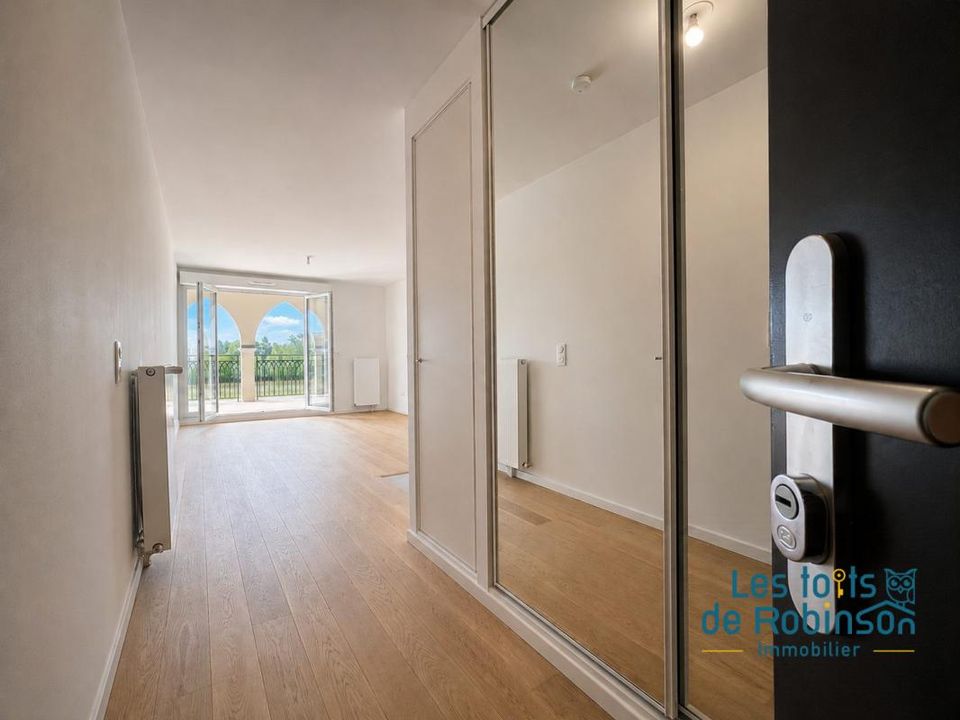 Lejlighed i Le Plessis-Robinson, Hauts-de-Seine - foto 2