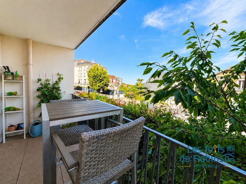 Leilighet i Châtenay-Malabry, Hauts-de-Seine - bilde 1