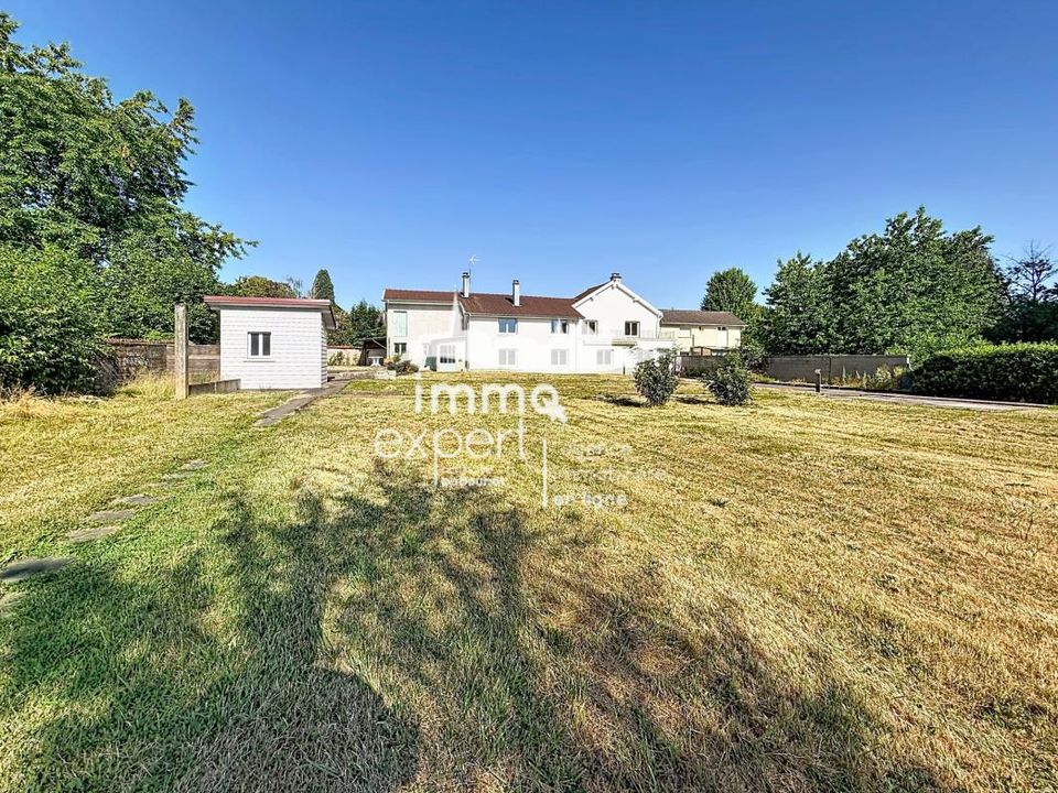 Villa en Mirecourt, Vosges - foto 1