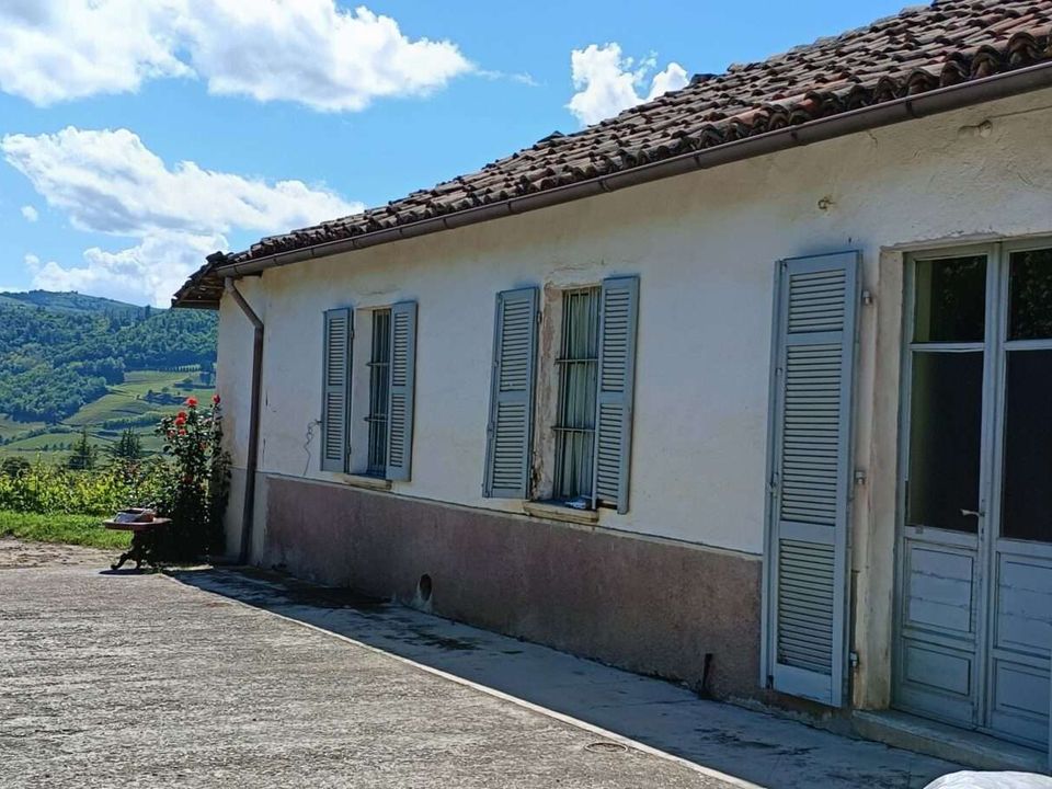 Farm hus i Santo Stefano Belbo, Cuneo - foto 1