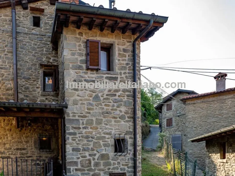 Casa unifamiliar a Poppi, Arezzo - foto 1