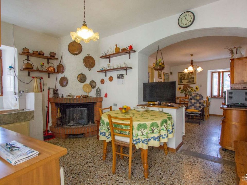 Villa in Comano, Massa and Carrara - foto 2