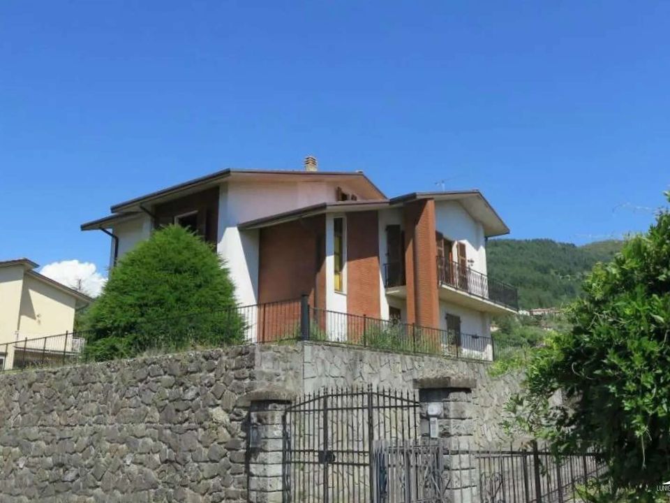 Villa i Fivizzano, Massa and Carrara - bilde 1