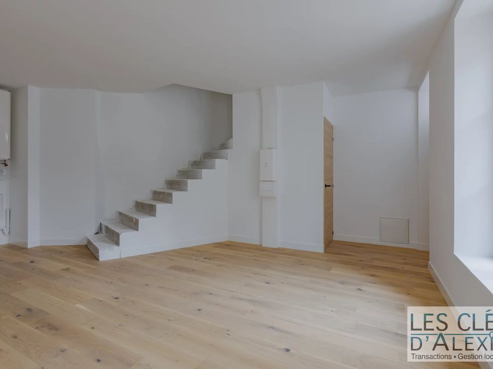 Leilighet i Saint-Genis-Laval, Rhone - bilde 1