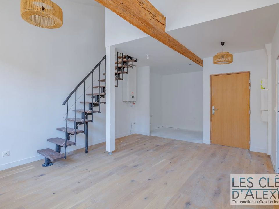 Leilighet i Saint-Genis-Laval, Rhone - bilde 2