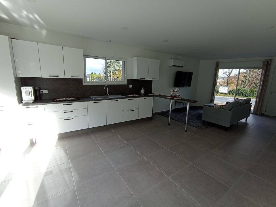 Villa en Creuzier-le-Vieux, Allier - foto 1