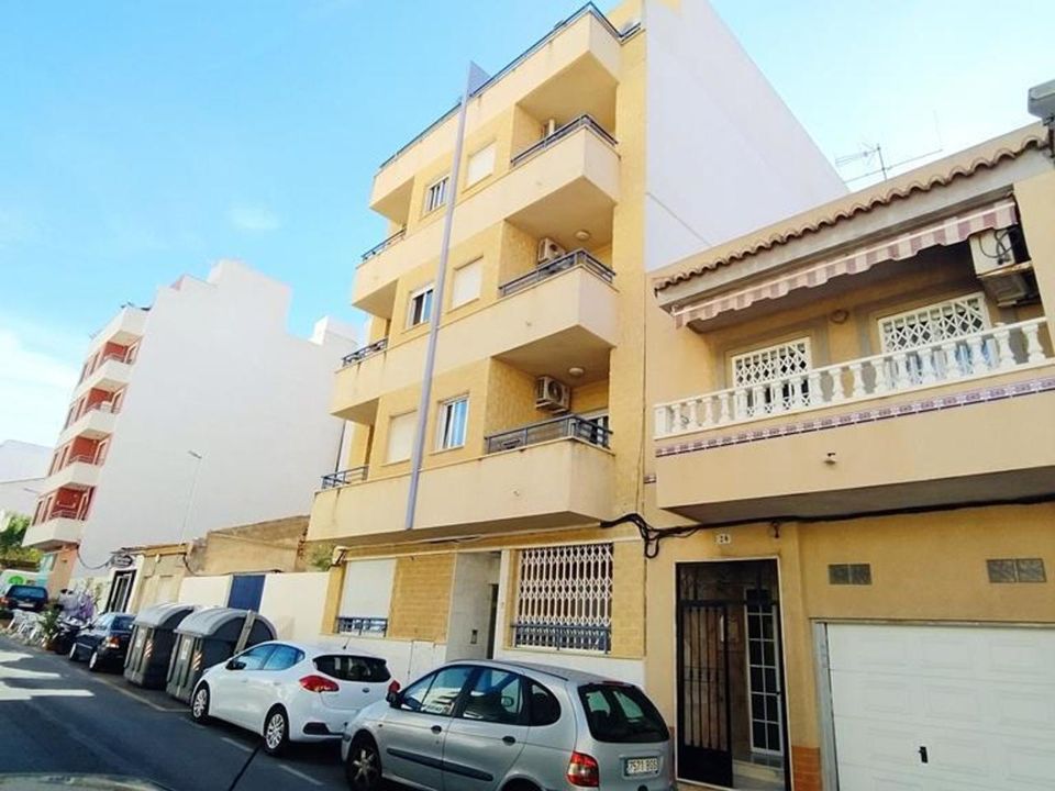 Lejlighed i Torrevieja, Alicante - foto 1