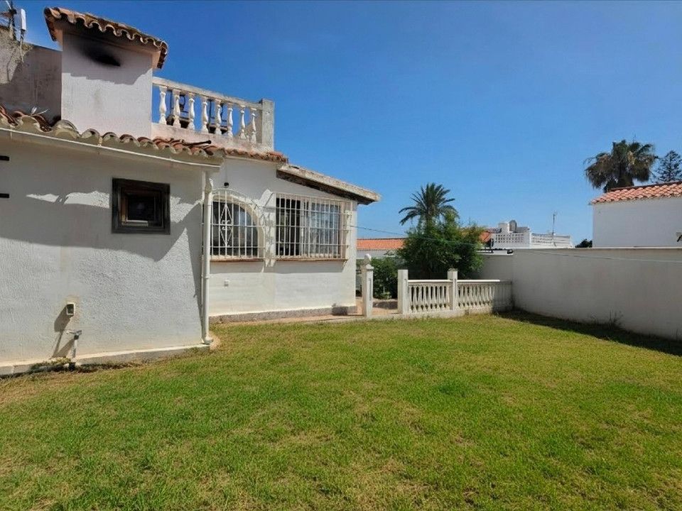 Villa i Fuengirola, Malaga - foto 1