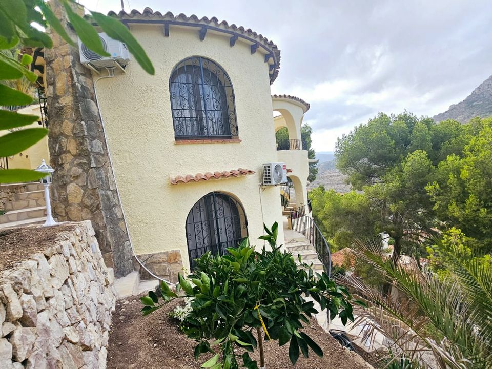 Villa i Calpe, Alicante - bilde 1