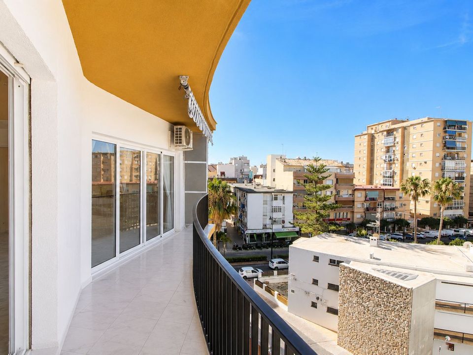 Lejlighed i Fuengirola, Malaga - foto 4