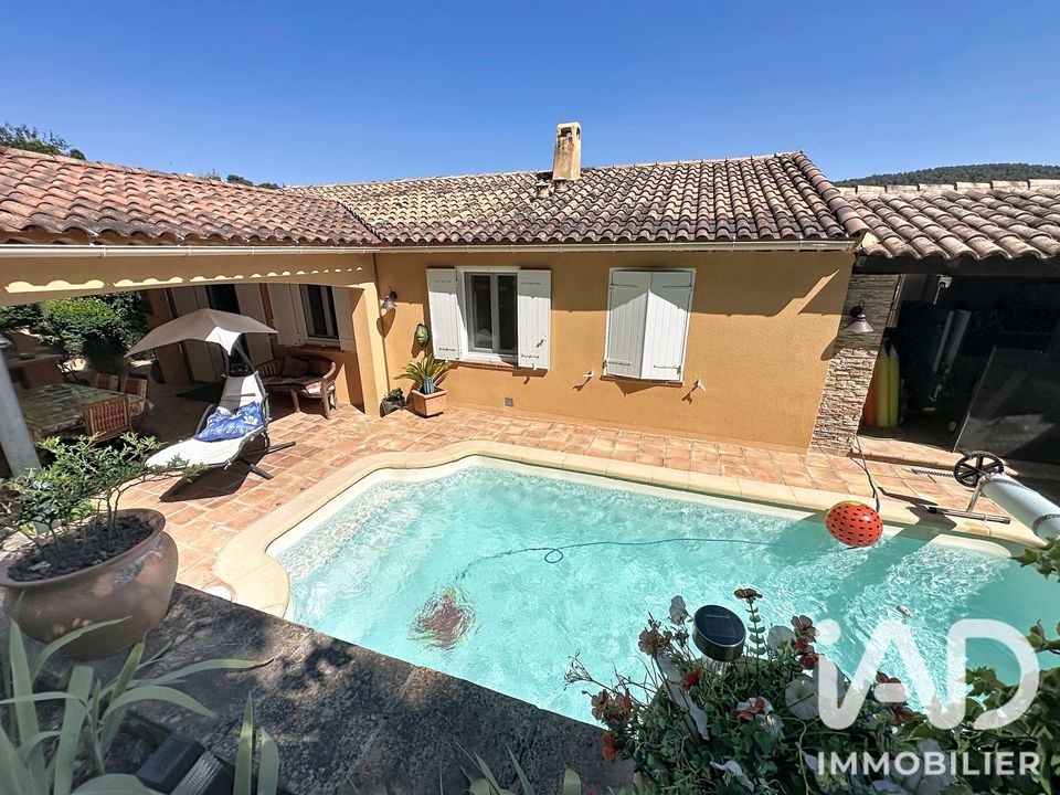 Villa i Carnoux-en-Provence, Bouches-du-Rhone - foto 1