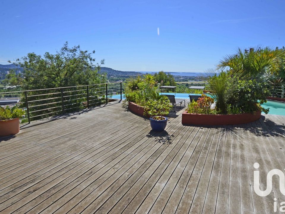 Villa a Mandelieu-la-Napoule, Alpes-Maritimes - foto 2