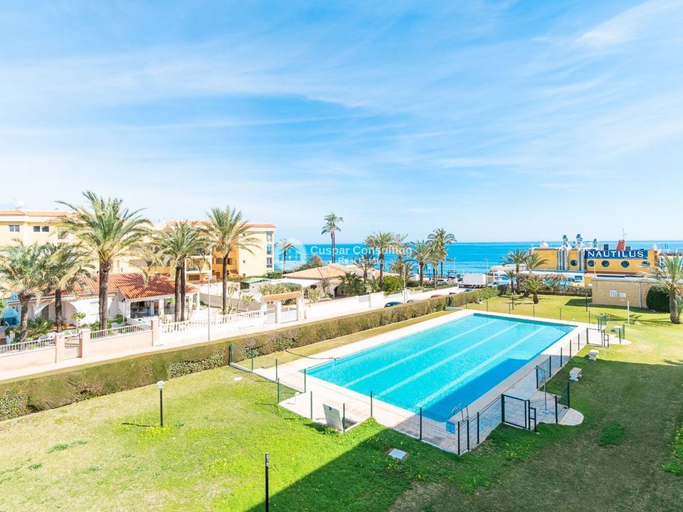 Appartement in Punta Prima, Alicante - foto 1