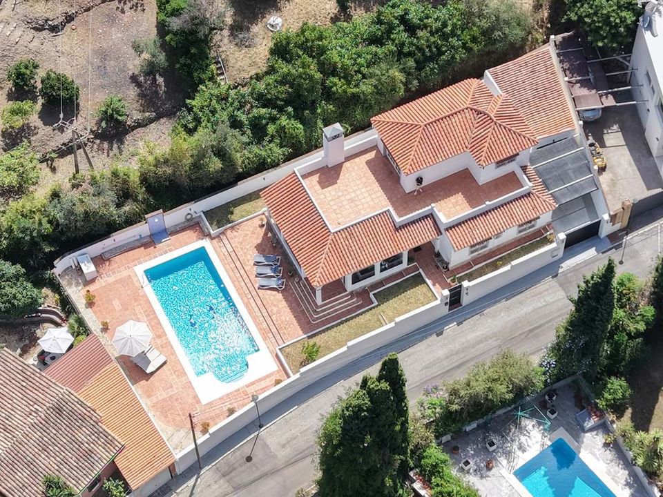 Villa i Benalmadena, Malaga - foto 1