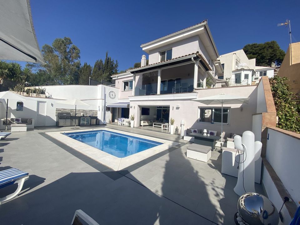 Villa i Torremolinos, Malaga - foto 1
