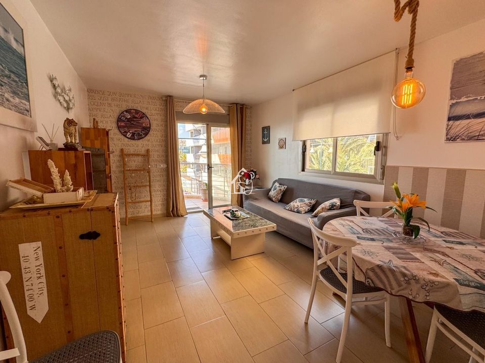 Apartment in Torrevieja, Alicante - photo 3
