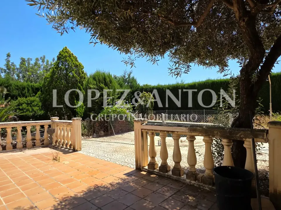 Villa in San Antonio De Benageber, Valencia - foto 3